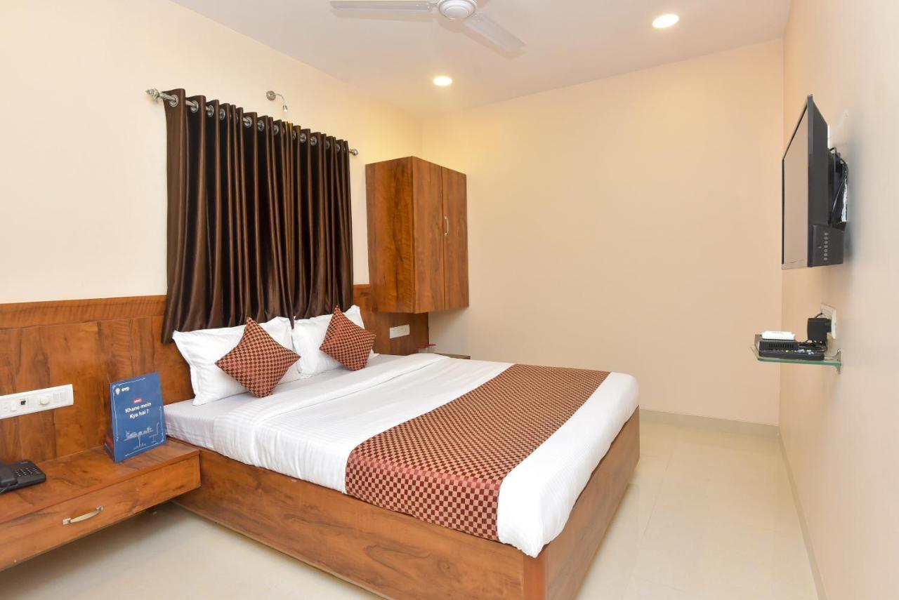 Oyo 8757 Prakash Inn Mumbai Ngoại thất bức ảnh