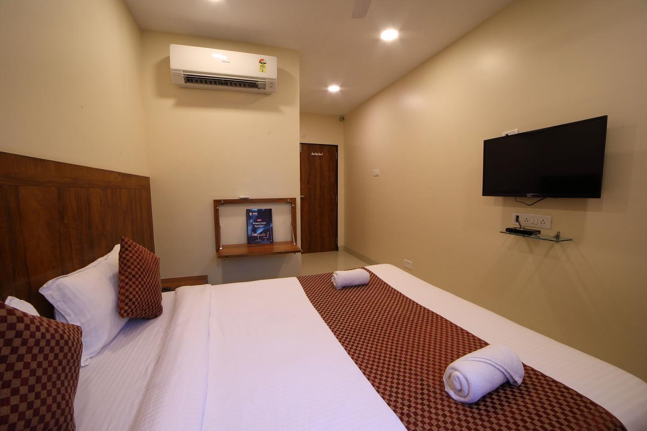Oyo 8757 Prakash Inn Mumbai Ngoại thất bức ảnh