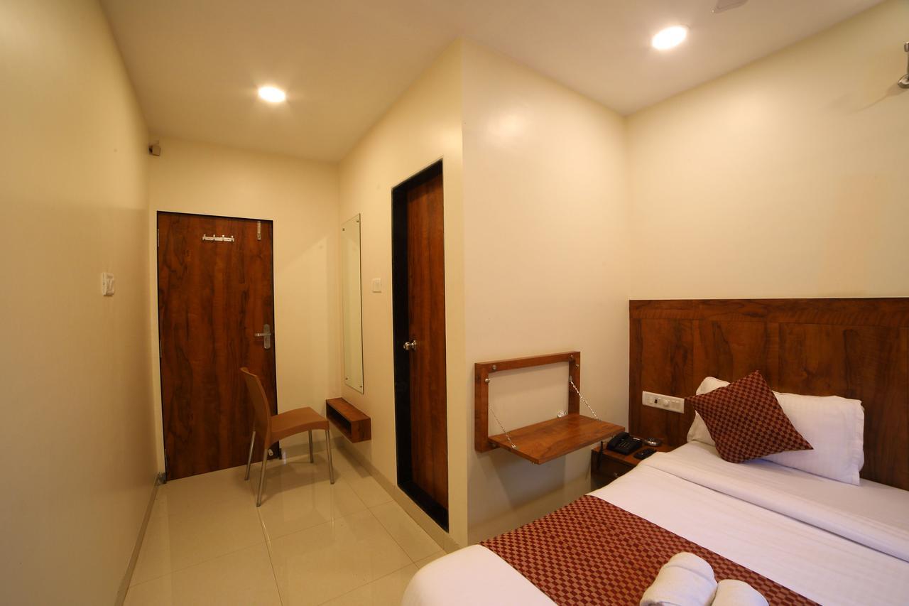 Oyo 8757 Prakash Inn Mumbai Ngoại thất bức ảnh